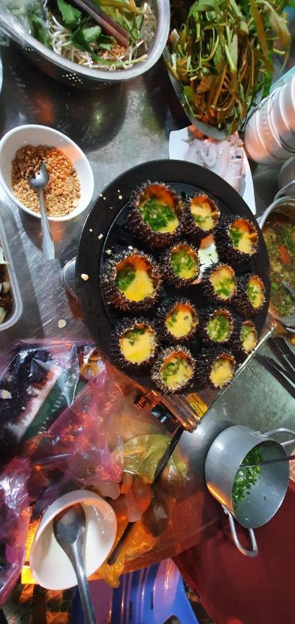 Nhà Nghỉ NgọC PhuọNg Hon Son Hotel Lai Son Kültér fotó